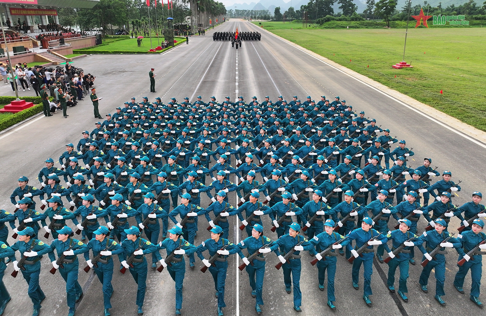 Các khối diễu binh, diễu hành trong nhiệm vụ A80 hợp luyện lần thứ nhất- Ảnh 20.