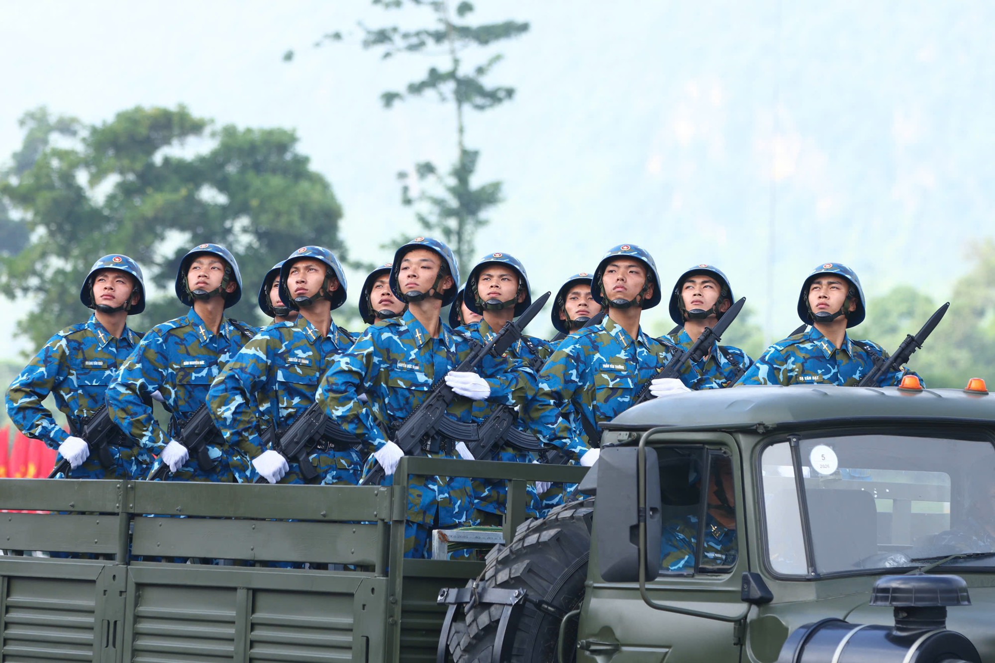 Tổng hợp luyện A80: Quyết tâm hoàn thành xuất sắc nhiệm vụ- Ảnh 3.