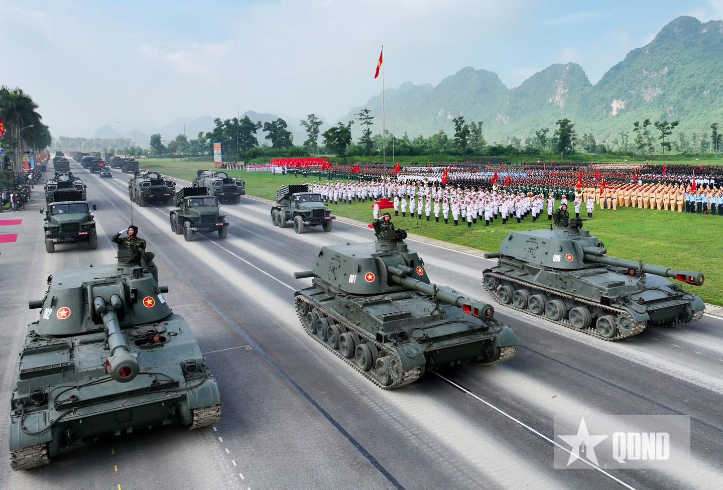 Bộ Quốc phòng Việt Nam mời 5 nước cử lực lượng tham gia diễu binh dịp Quốc khánh 2/9- Ảnh 1.