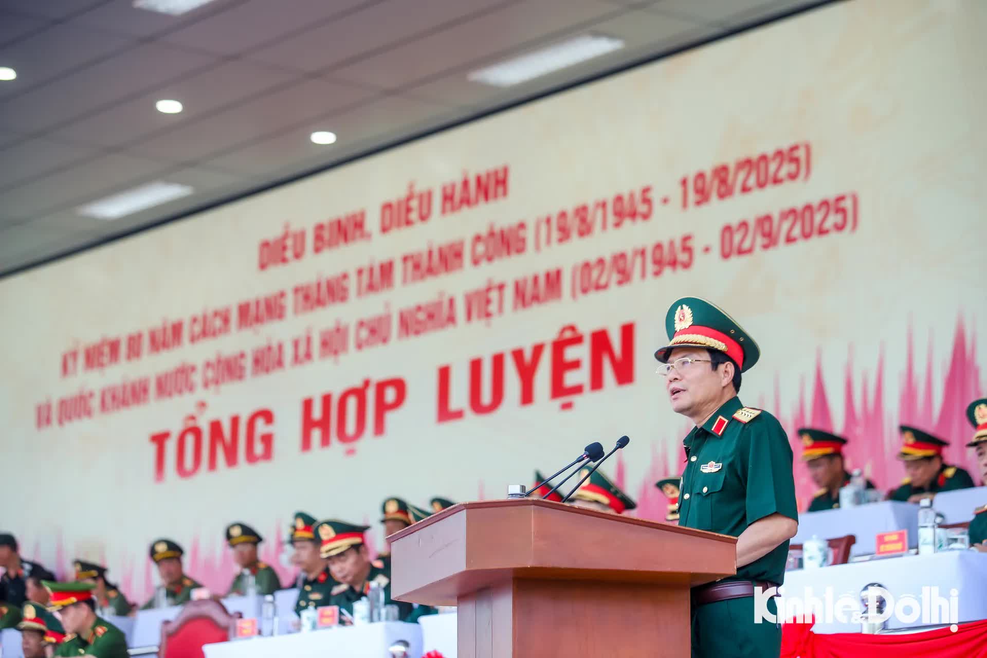 Hơn 15.000 chiến sĩ quân đội, công an tổng hợp luyện chuẩn bị cho Lễ kỷ niệm 80 năm Quốc khánh- Ảnh 2.