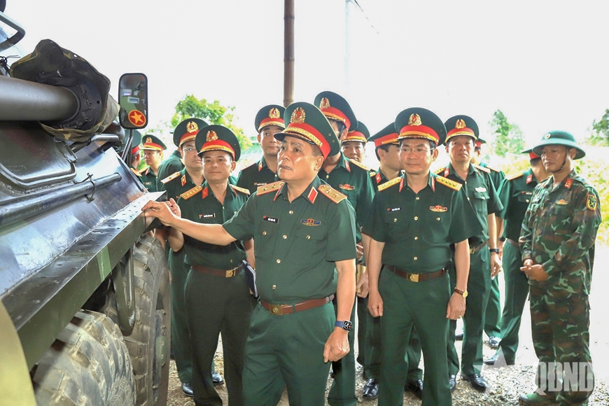 Bảo đảm tình trạng tốt nhất cho phương tiện tham gia nhiệm vụ diễu binh, diễu hành- Ảnh 1.