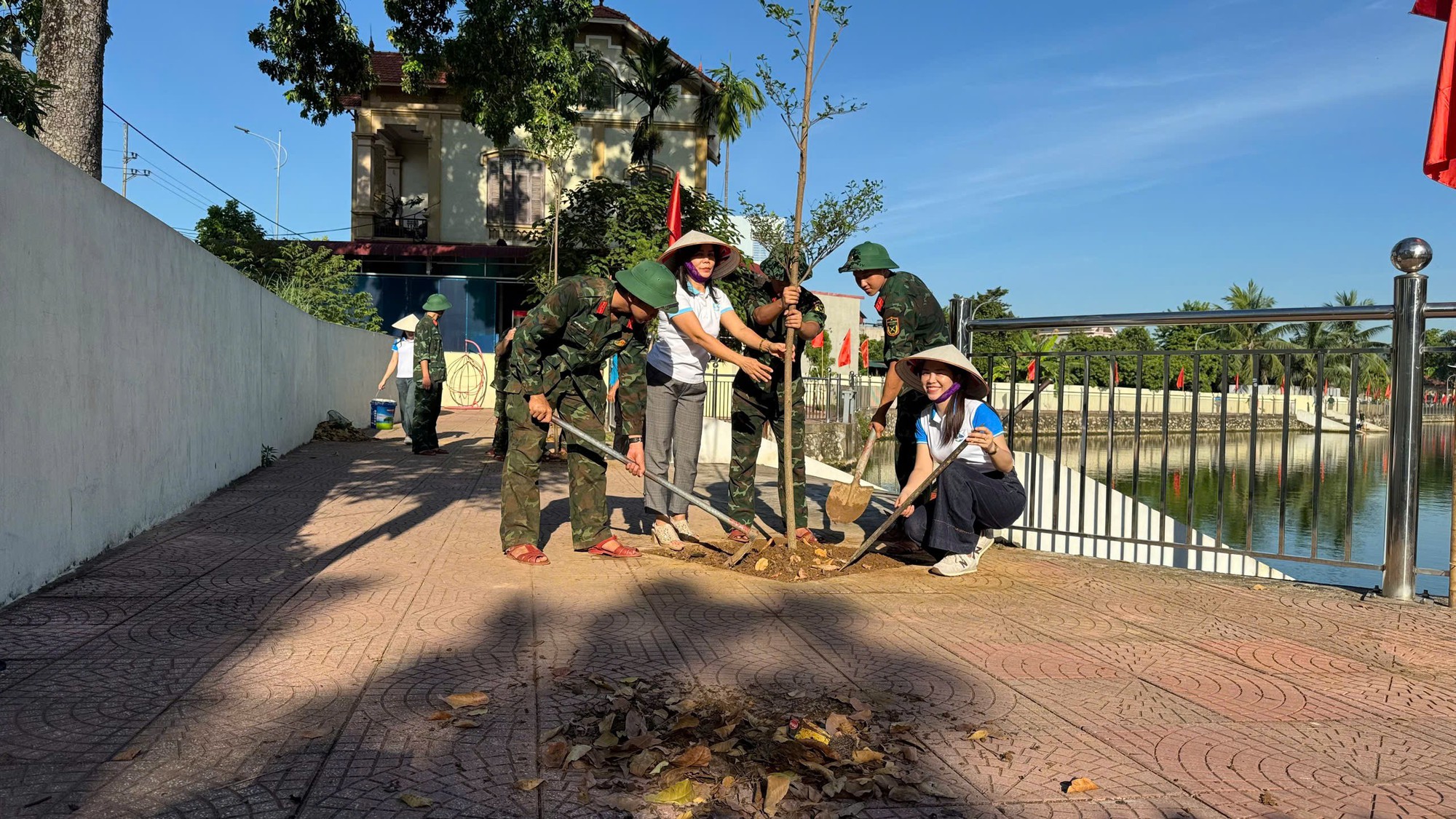 Phụ nữ Thủ đô sáng tạo với chuỗi hoạt động chào mừng Quốc khánh- Ảnh 2. Phụ nữ Thủ đô sáng tạo với chuỗi hoạt động chào mừng Quốc khánh- Ảnh 2.
