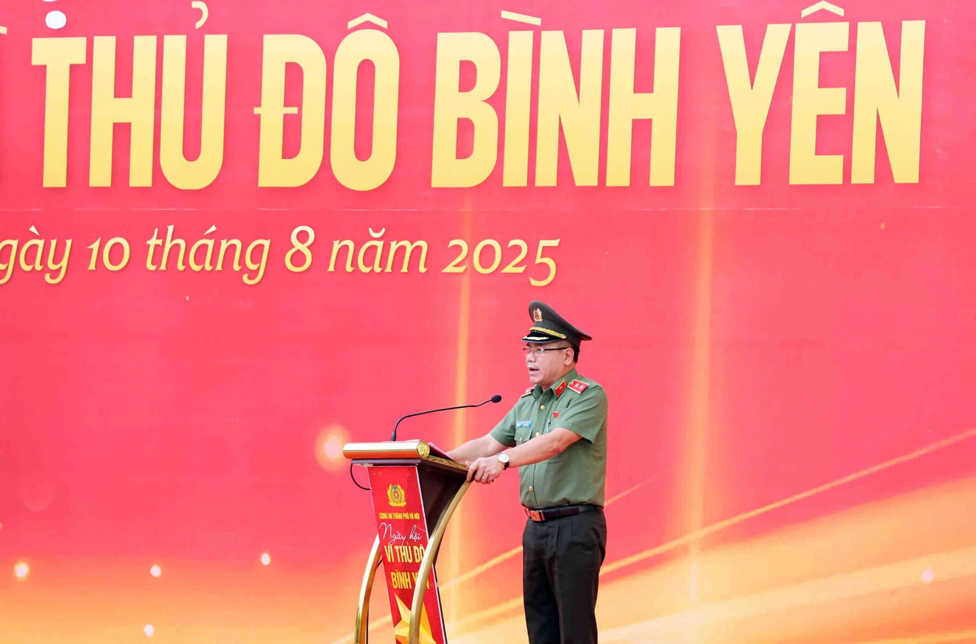 Lan tỏa giá trị văn hóa, tinh thần vì nước quên thân, vì dân phục vụ- Ảnh 4. Lan tỏa giá trị văn hóa, tinh thần vì nước quên thân, vì dân phục vụ- Ảnh 4.