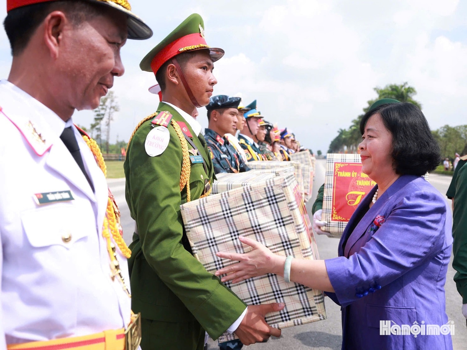 16.000 cán bộ, chiến sĩ tổng hợp luyện A80 lần thứ ba- Ảnh 4.