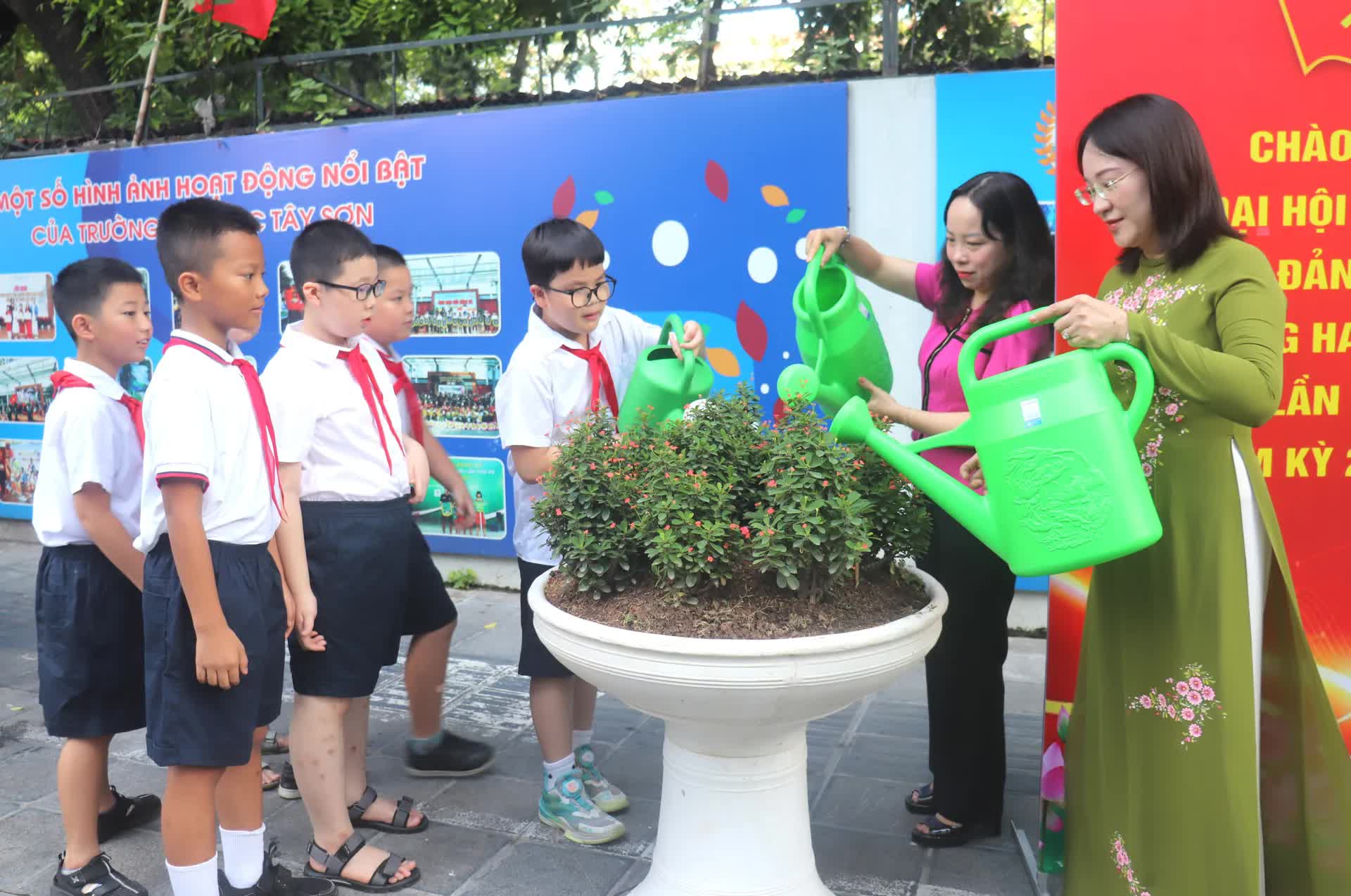 Phường Hai Bà Trưng ra mắt 