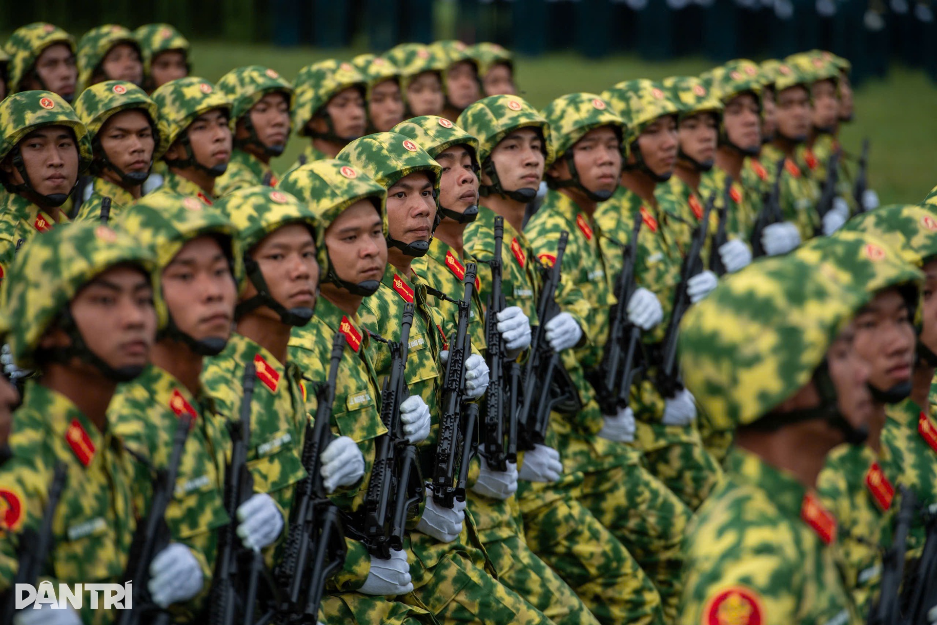 Đại tướng Phan Văn Giang kiểm tra, động viên các khối tham gia diễu binh- Ảnh 6. Đại tướng Phan Văn Giang kiểm tra, động viên các khối tham gia diễu binh- Ảnh 6.