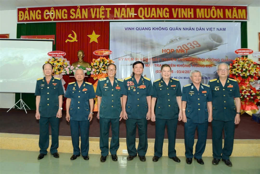 Ký ức chuyến bay qua Ba Đình và lễ diễu binh lịch sử của phi công anh hùng- Ảnh 5.