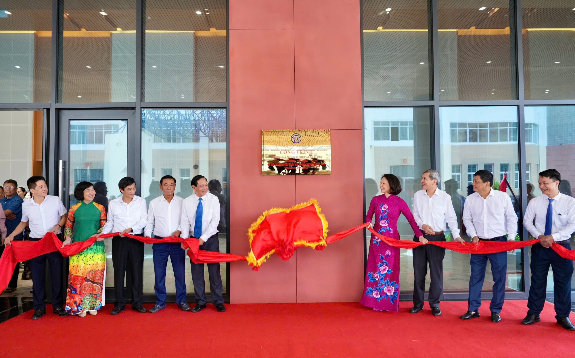 Phường Ngọc Hà tổ chức Lễ gắn biển công trình khu liên hợp Cung thể thao tổng hợp Quần Ngựa- Ảnh 3. Phường Ngọc Hà tổ chức Lễ gắn biển công trình khu liên hợp Cung thể thao tổng hợp Quần Ngựa- Ảnh 3.