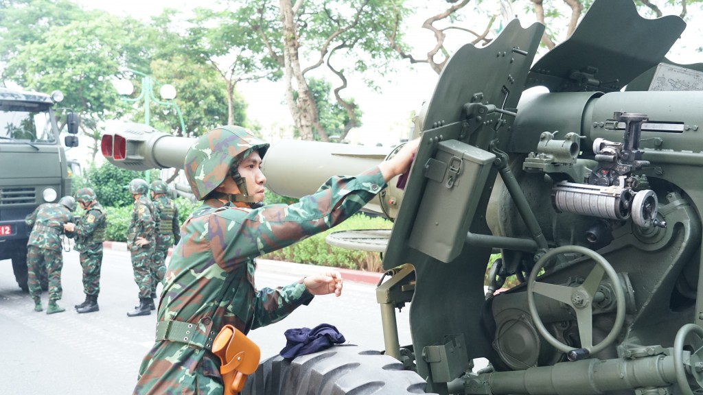 Dàn xe tăng, thiết giáp sẵn sàng cho lễ diễu binh, diễu hành- Ảnh 9. Dàn xe tăng, thiết giáp sẵn sàng cho lễ diễu binh, diễu hành- Ảnh 9.