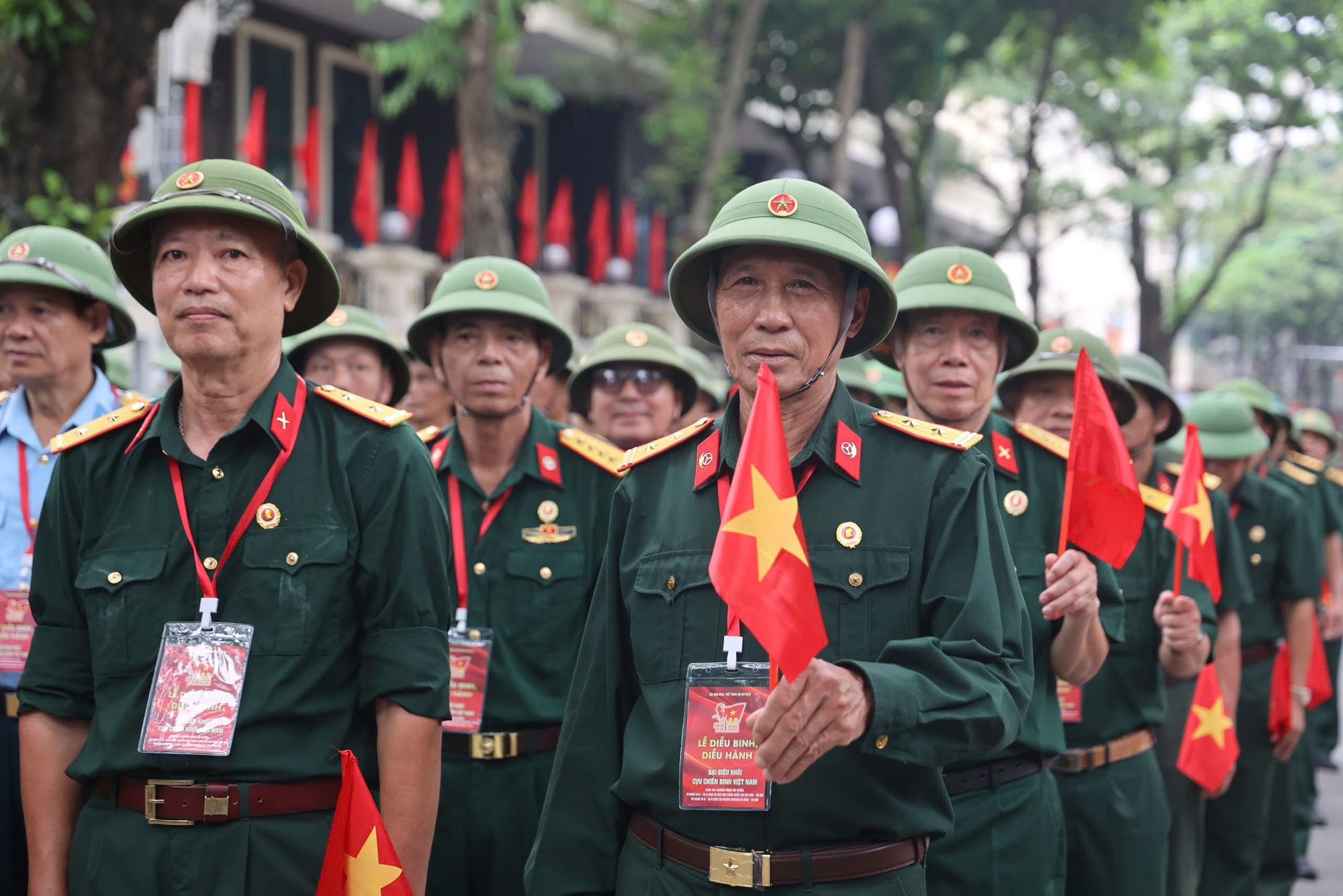 Cảnh sát giao thông, quân đội phối hợp bảo đảm trật tự cho đoàn diễu binh, diễu hành- Ảnh 10. Cảnh sát giao thông, quân đội phối hợp bảo đảm trật tự cho đoàn diễu binh, diễu hành- Ảnh 10.