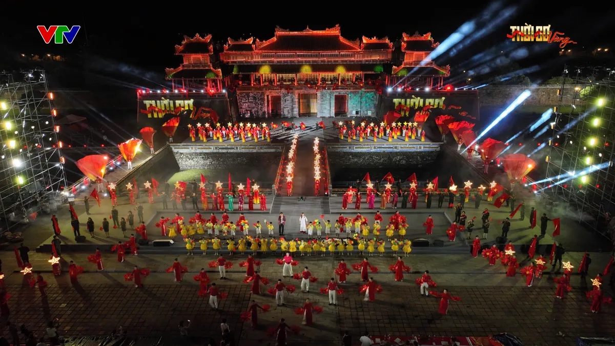 "Bóng hồng khiêu vũ giữa bầy sói" Nguyễn Thị Bình sẽ xuất hiện trong chương trình “Thời cơ vàng”- Ảnh 1. "Bóng hồng khiêu vũ giữa bầy sói" Nguyễn Thị Bình sẽ xuất hiện trong chương trình “Thời cơ vàng”- Ảnh 1.