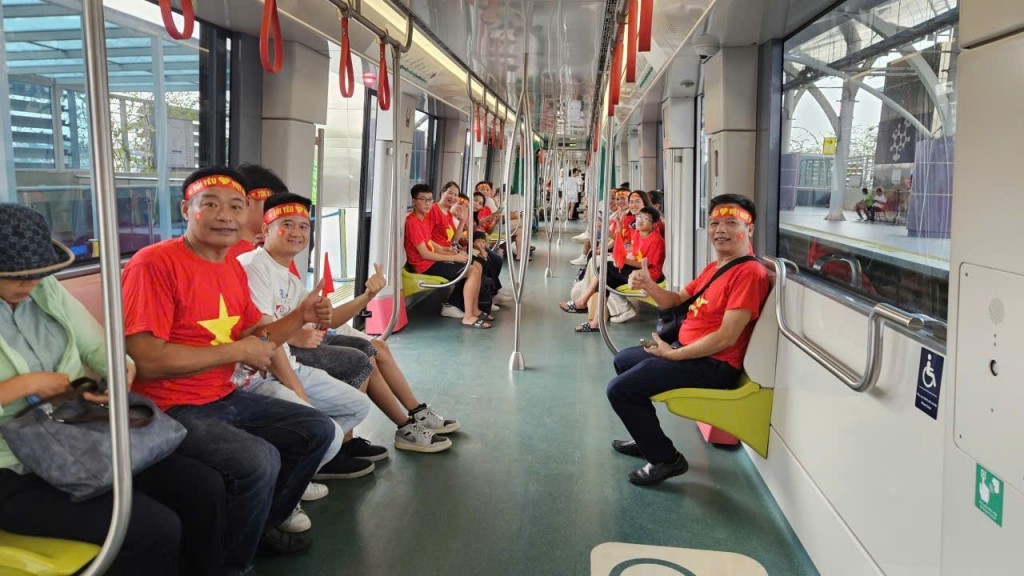Thông báo tin vui: Toàn bộ người dân được miễn phí vé xe buýt, đường sắt đô thị trong 4 ngày lễ 2/9- Ảnh 1. Thông báo tin vui: Toàn bộ người dân được miễn phí vé xe buýt, đường sắt đô thị trong 4 ngày lễ 2/9- Ảnh 1.
