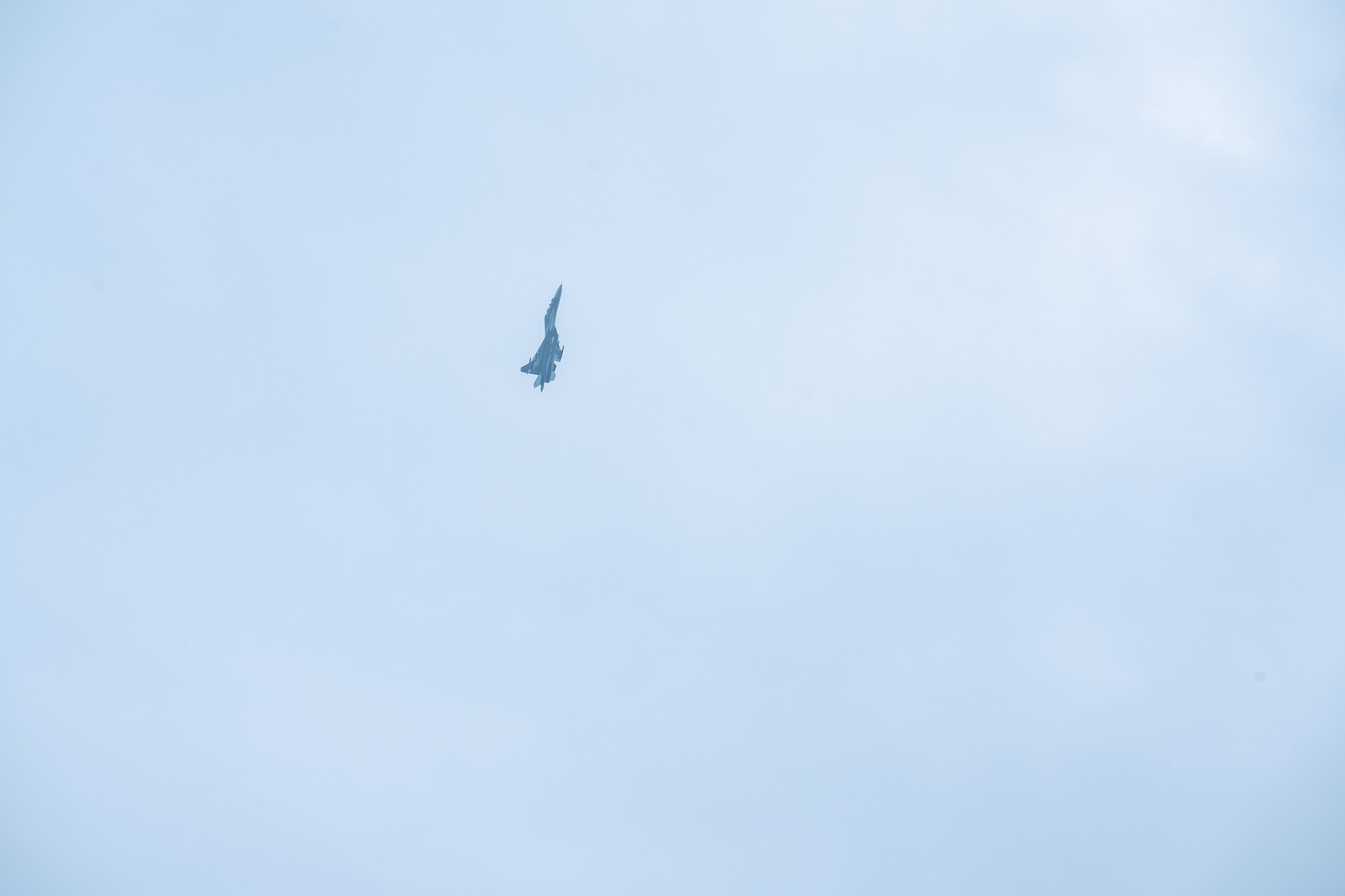 Trực thăng, "hổ mang chúa" Su-30MK2 bay qua quảng trường Ba Đình- Ảnh 3. Trực thăng, "hổ mang chúa" Su-30MK2 bay qua quảng trường Ba Đình- Ảnh 3.
