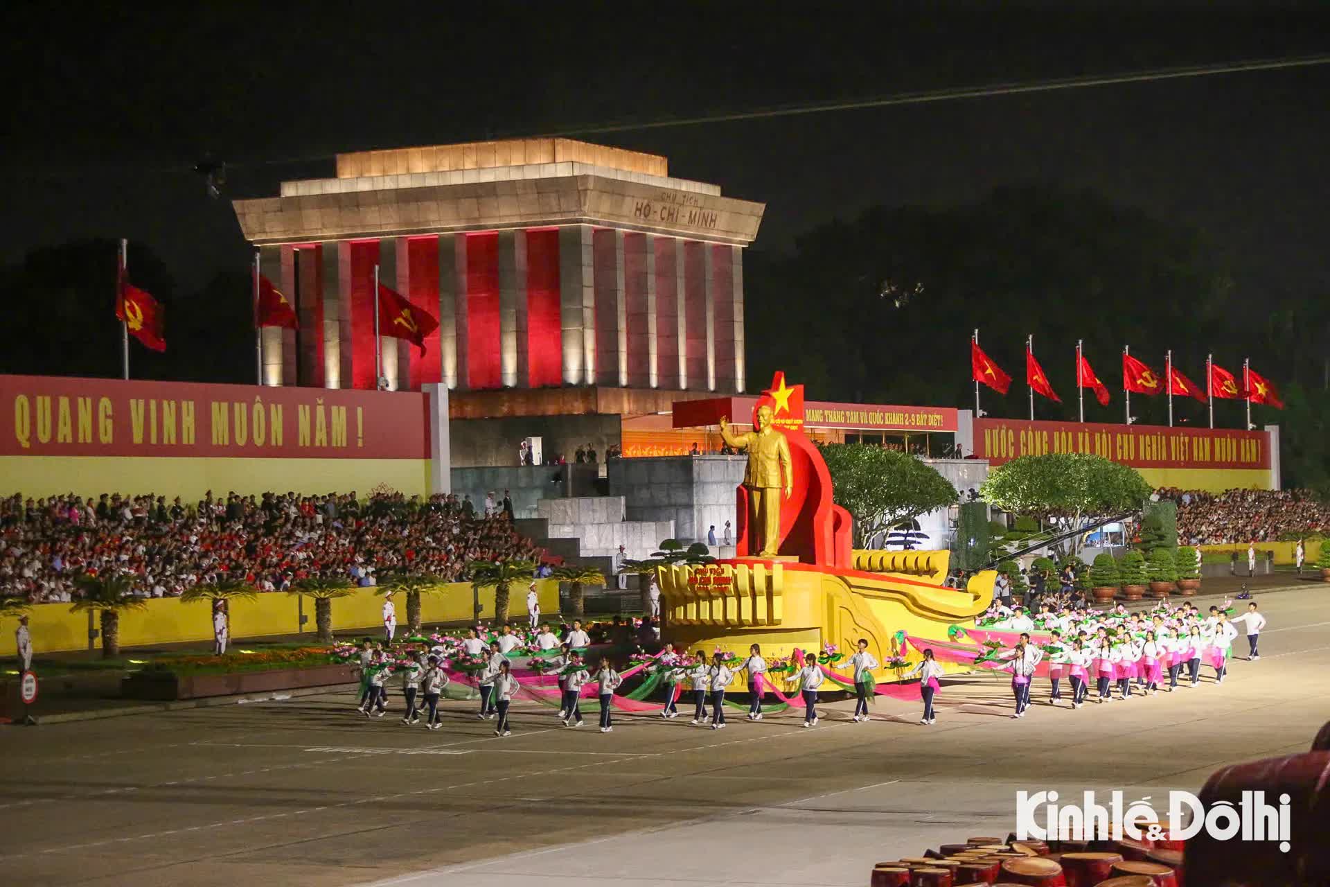 Toàn cảnh tổng hợp luyện lần 2 diễu binh, diễu hành tại quảng trường Ba Đình- Ảnh 2.