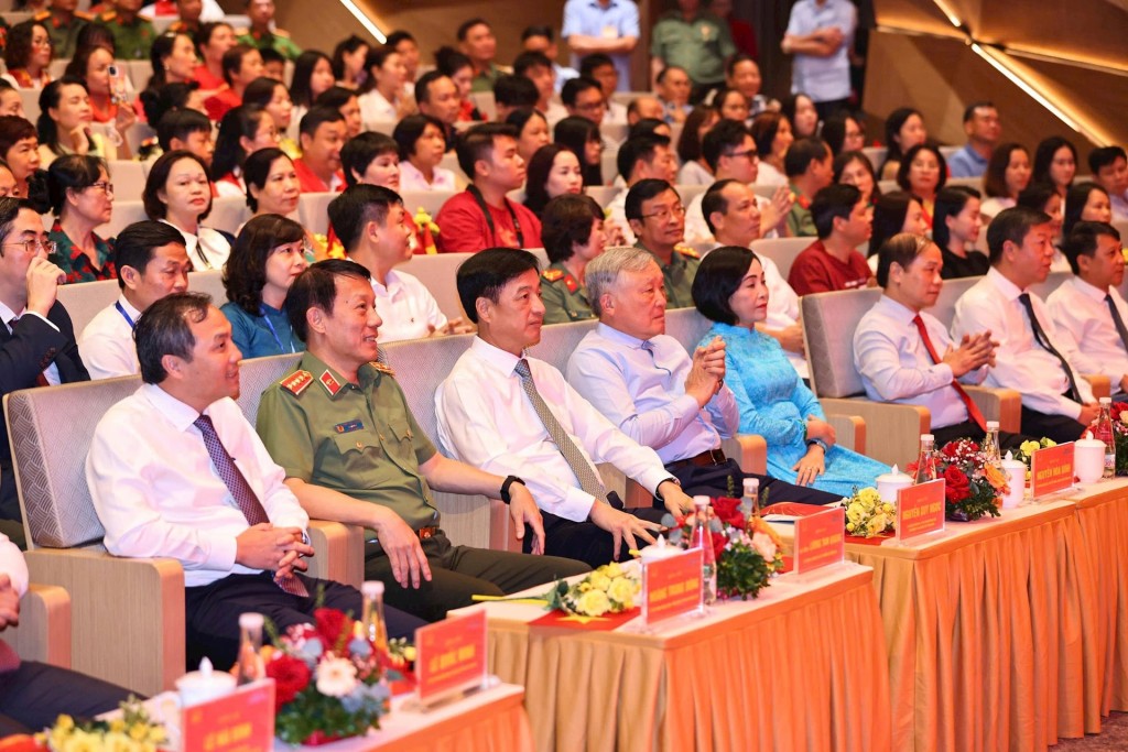 Sao Độc lập 2025 - Viết tiếp bản hùng ca nghệ thuật- Ảnh 1.