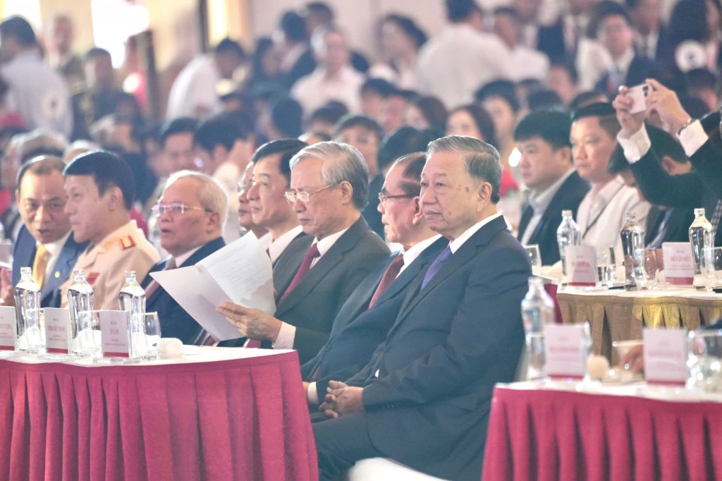 Hoành Tráng, Sáng Tạo Triển Lãm “80 Năm Hành Trình Độc Lập - Tự Do - Hạnh Phúc”- Ảnh 1. Hoành Tráng, Sáng Tạo Triển Lãm “80 Năm Hành Trình Độc Lập - Tự Do - Hạnh Phúc”- Ảnh 1.