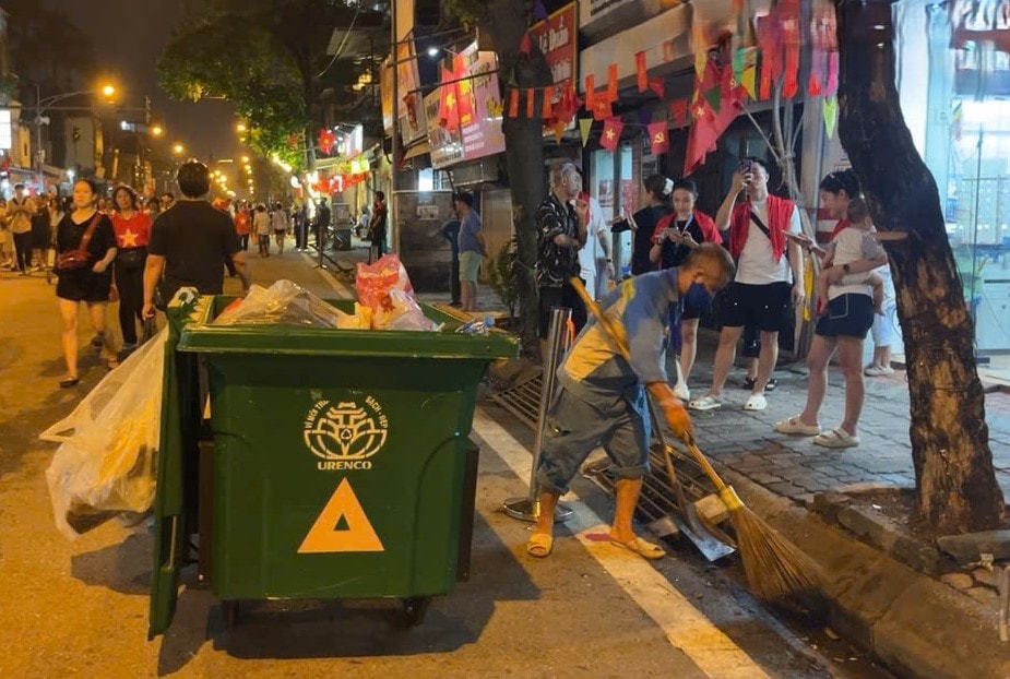 Ý thức của người dân có chuyển biến tích cực- Ảnh 8. Ý thức của người dân có chuyển biến tích cực- Ảnh 8.