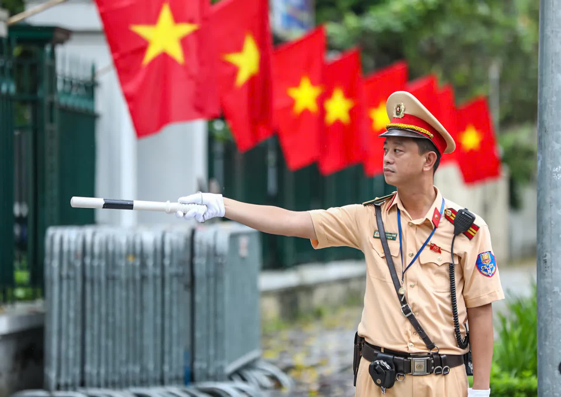 THÔNG BÁO MỚI: Phương án phân luồng giao thông phục vụ Triển lãm thành tựu kinh tế - xã hội - Ảnh 1.