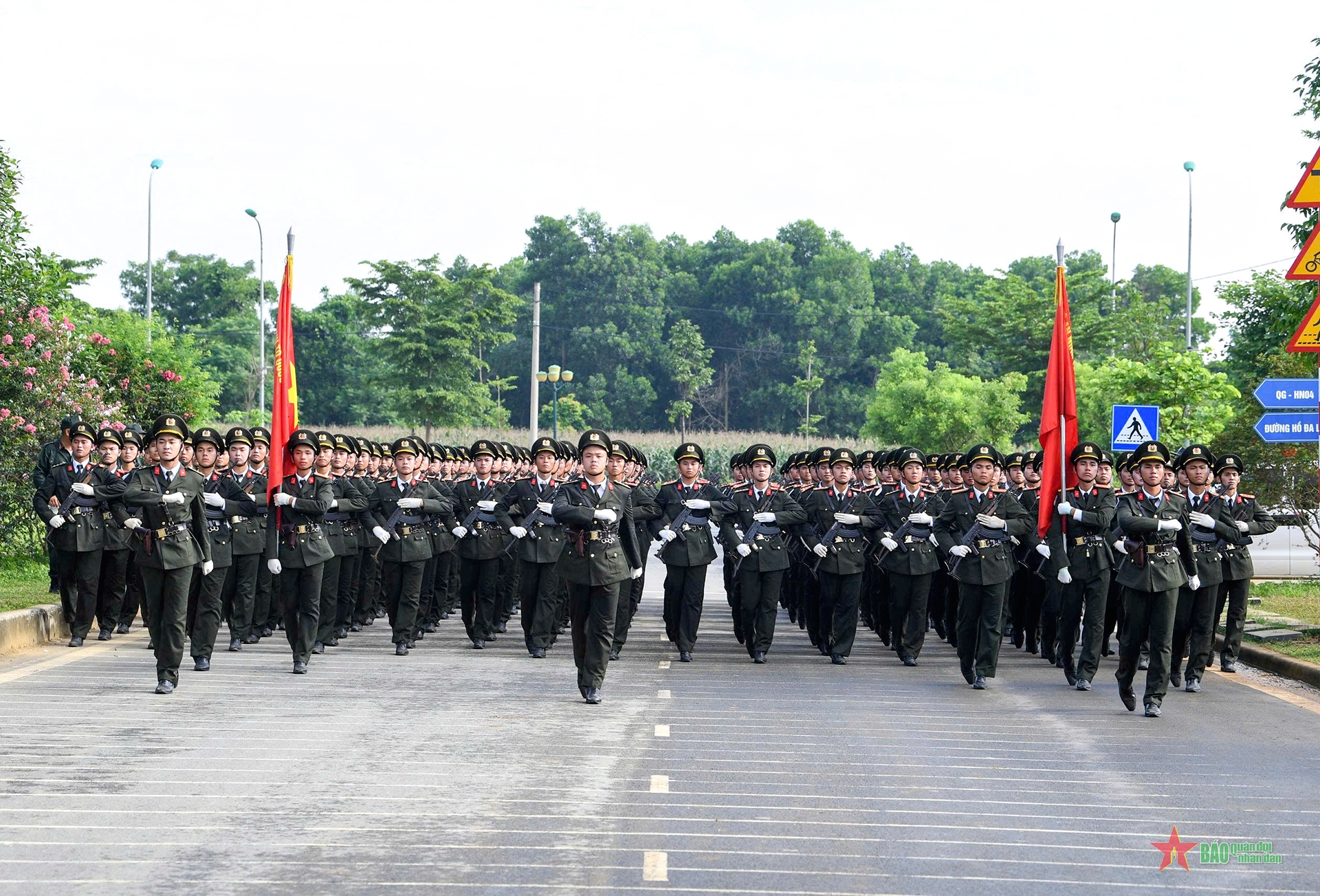 Các khối diễu binh, diễu hành Công an nhân dân tích cực luyện tập- Ảnh 7.