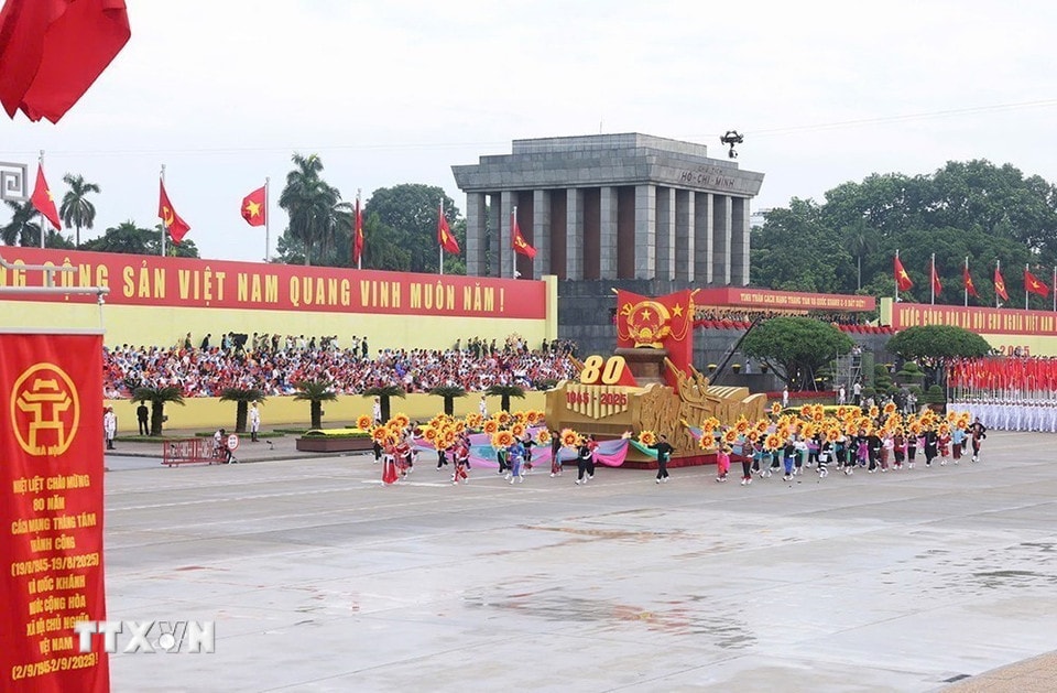 Tổng duyệt lễ kỷ niệm, diễu binh, diễu hành sự kiện A80- Ảnh 11. Tổng duyệt lễ kỷ niệm, diễu binh, diễu hành sự kiện A80- Ảnh 11.