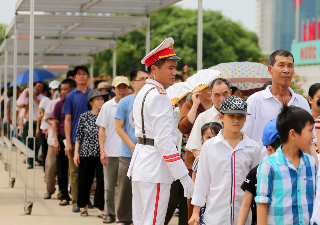 Nơi hội tụ tình cảm, niềm tin của đồng bào và chiến sĩ cả nước- Ảnh 6. Nơi hội tụ tình cảm, niềm tin của đồng bào và chiến sĩ cả nước- Ảnh 6.