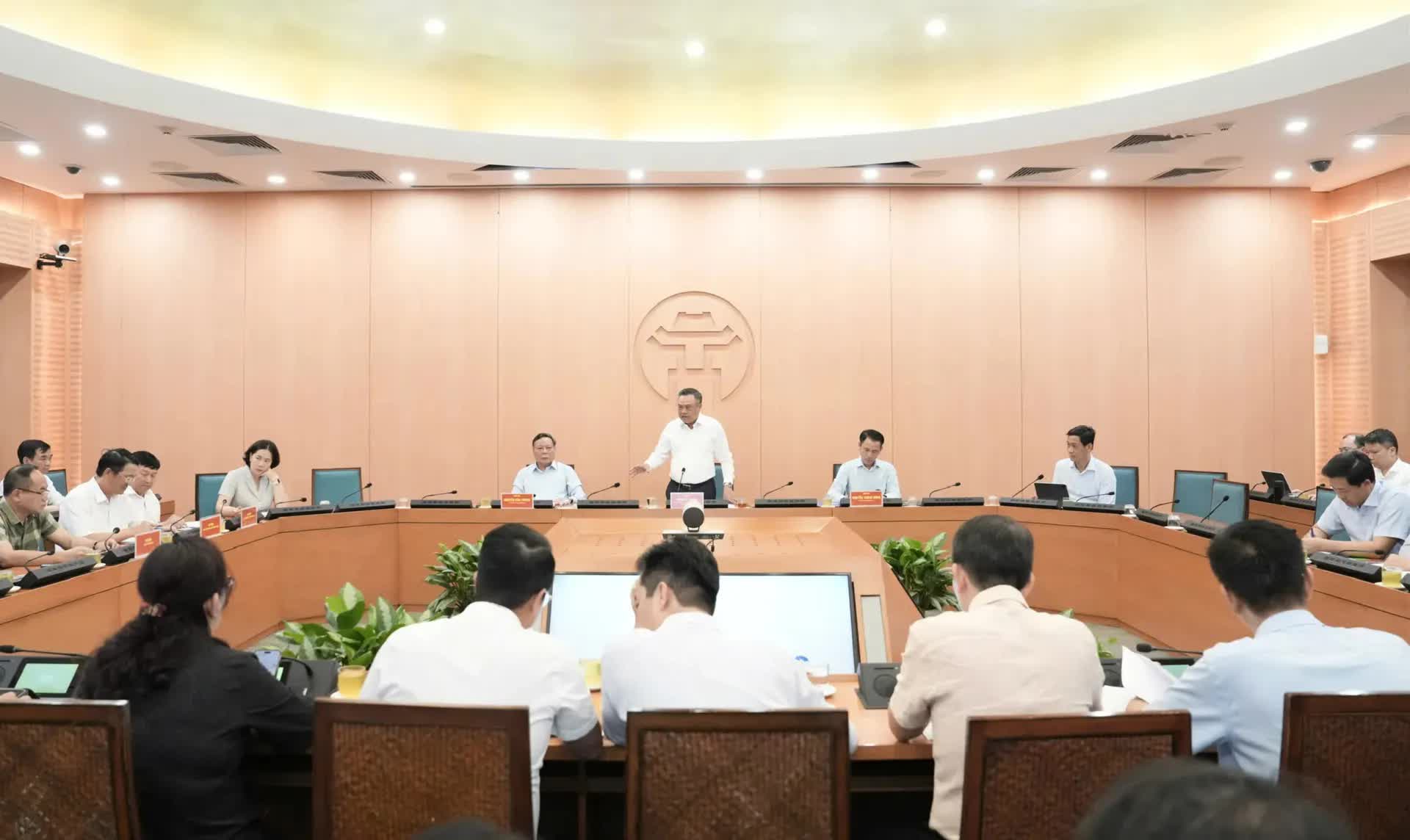 Hanoi launches 'bright–green–clean–beautiful' campaign to promote urban sustainability- Ảnh 1.