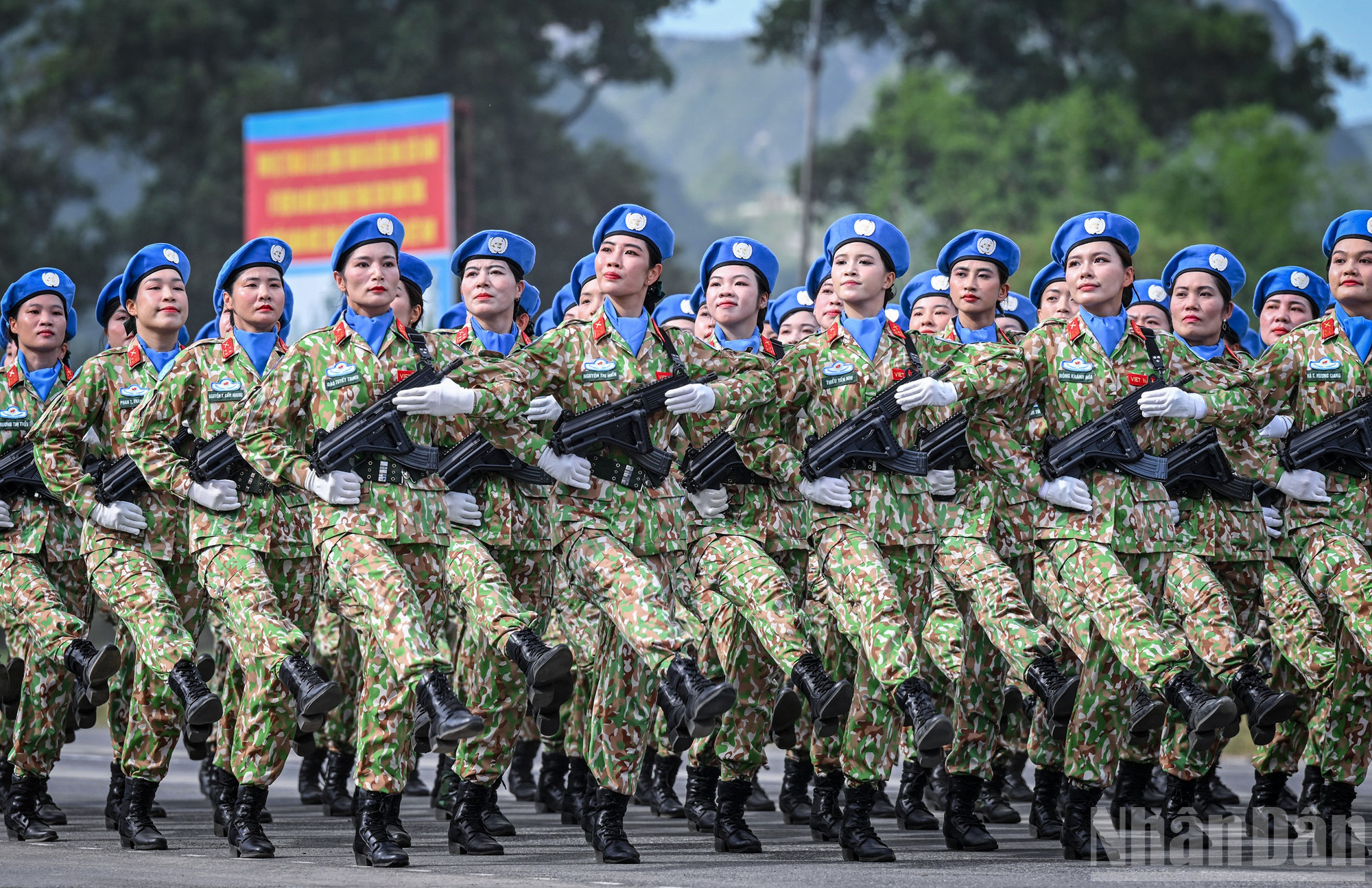 [Ảnh] Hình ảnh các chiến sĩ trong buổi tổng hợp luyện diễu binh, diễu hành lần hai sự kiện A80- Ảnh 17.