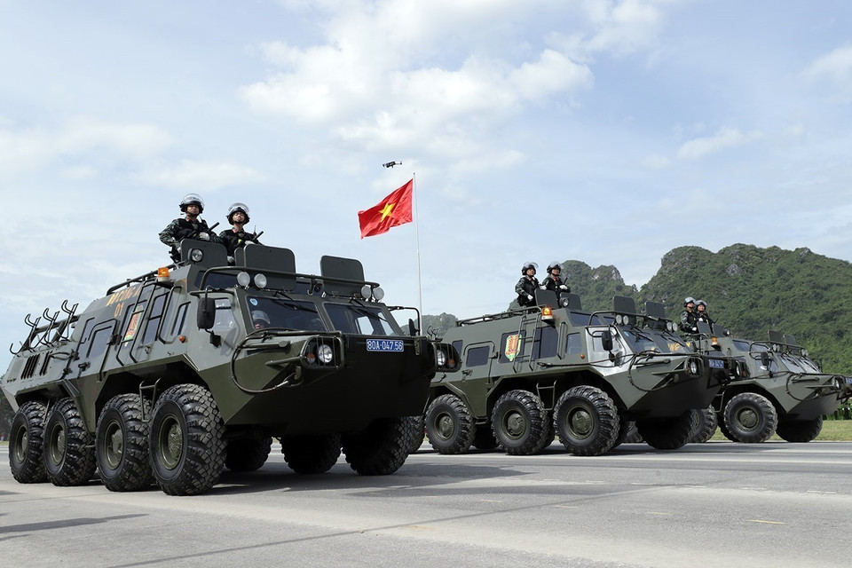 Up-close view of military hardware in National Day parade rehearsal- Ảnh 7.
