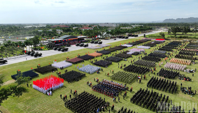 [In Pictures] Images of soldiers at second parade rehearsal for A80 event- Ảnh 1.