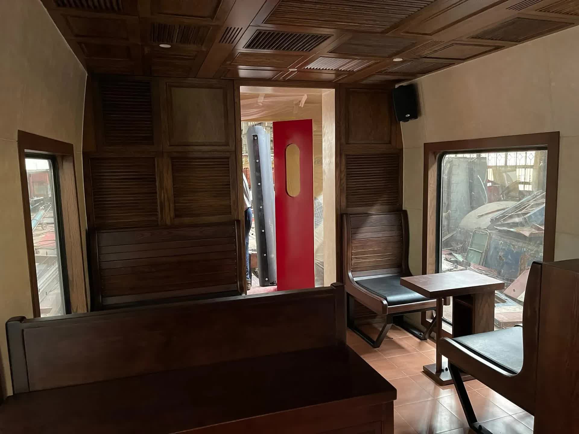 Hanoi to launch double-decker night train for heritage tour- Ảnh 3.