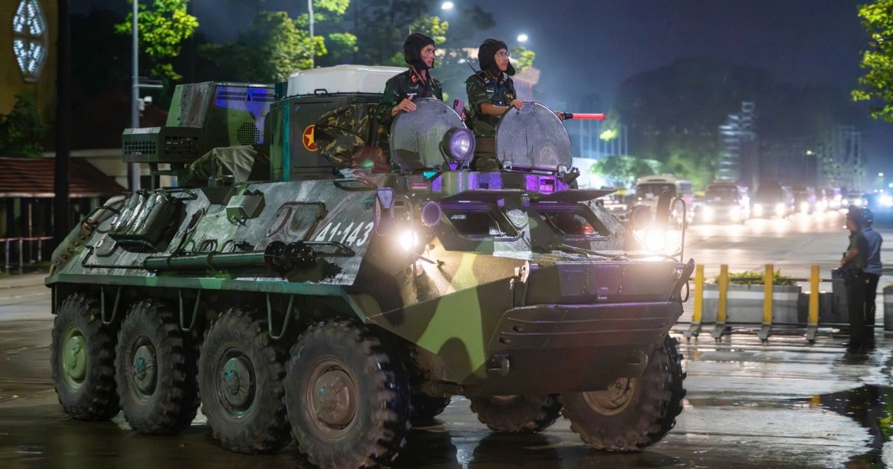 Dàn khí tài tham gia diễu binh, diễu hành di chuyển về trung tâm Hà Nội
