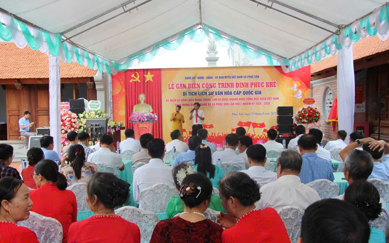 Xã Phúc Sơn long trọng tổ chức Lễ gắn biển công trình di tích lịch sử - văn hóa đình Phúc Khê
