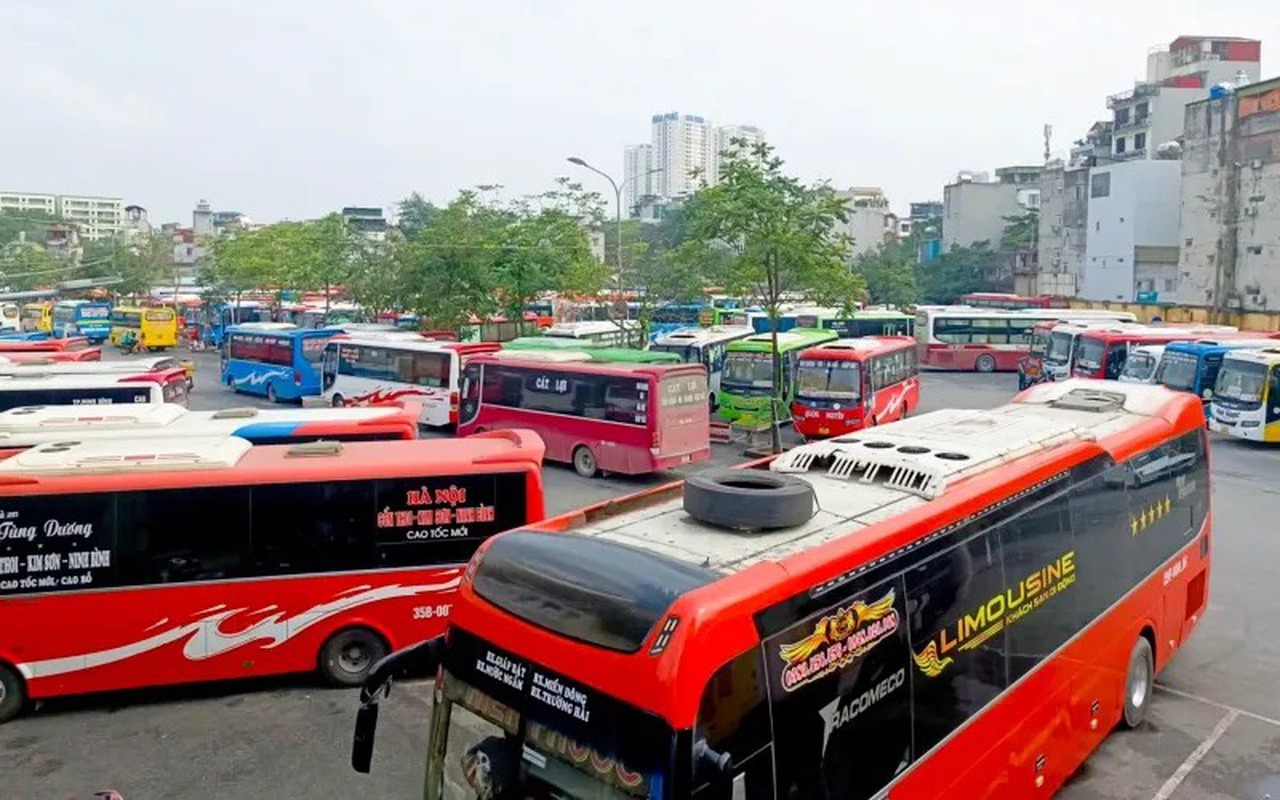 Hanoi adds 1,000 buses for travel during National Day festival