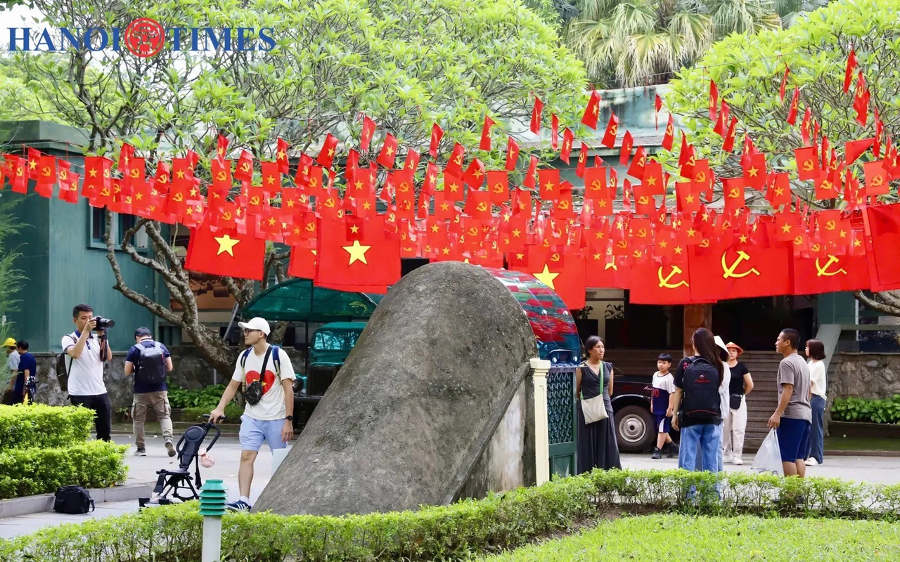The secret bunker beneath Thang Long Imperial Citadel unveiled