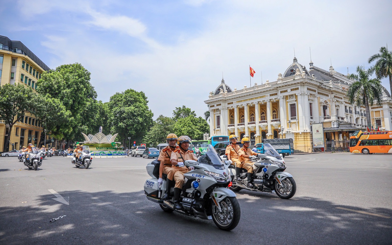 THÔNG BÁO MỚI NHẤT: Lịch phân luồng giao thông buổi lễ Sơ duyệt diễu binh, diễu hành ngày 27/8