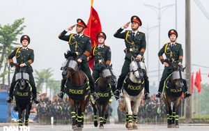 Những cung đường đẹp nhất xem khối Kỵ binh và Hồng kỳ diễu binh, diễu hành tối 21/8?