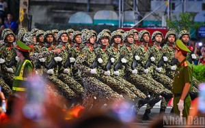 [Ảnh] Ấn tượng màn tổng hợp luyện hùng tráng trước thềm Đại lễ