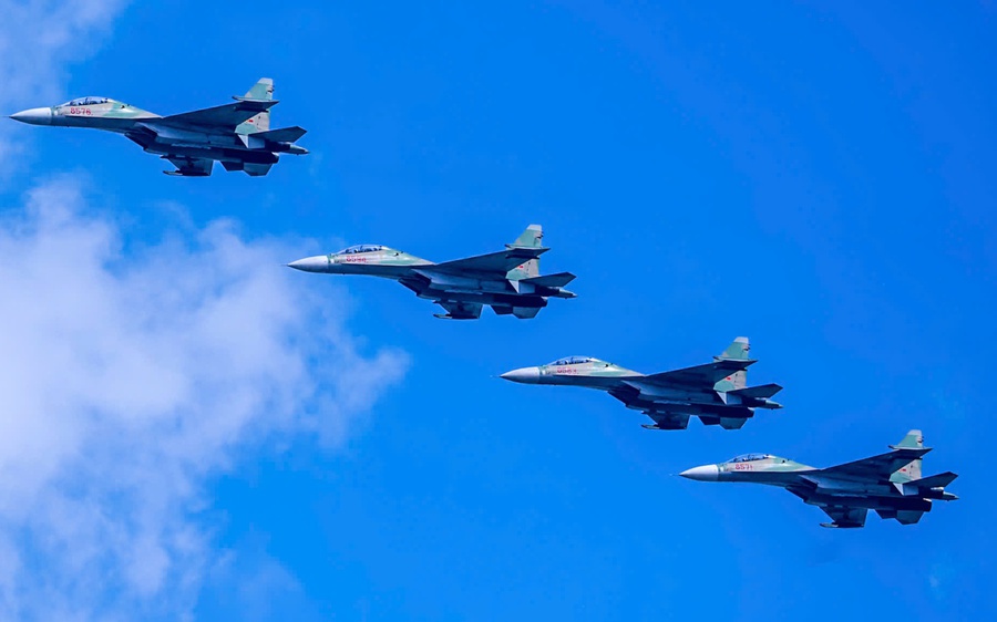 Ngắm 'hổ mang chúa' Su-30MK2 bay ở đâu đẹp nhất sáng 24/8?