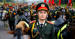 Theo chân Cảnh sát cơ động Kỵ binh luyện tập cho Lễ diễu binh, diễu hành kỷ niệm 80 năm Quốc khánh 2/9