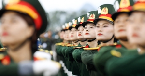 Khối nữ chiến sĩ Quân đội, Công an "vượt nắng hè, rèn ý chí, vững bước chân" hợp luyện cho ngày 2/9