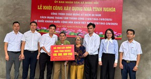 Xây dựng nhà mới đối với người có công