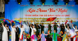 Phường Tây Tựu tổ chức Chương trình văn nghệ với chủ đề “Trọn niềm tin có Đảng dẫn đường”