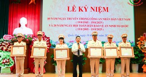 Xã Quốc Oai tổ chức Lễ kỷ niệm 80 năm Ngày truyền thống lực lượng Công an nhân dân (19/8/1945 - 19/8/2025) và 20 năm Ngày hội toàn dân bảo vệ an ninh Tổ quốc
