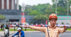 Hà Nội: Tạm cấm đường, hạn chế phương tiện từ 7 giờ 30 phút ngày 19/8