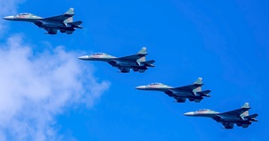 Ngắm 'hổ mang chúa' Su-30MK2 bay ở đâu đẹp nhất sáng 24/8?
