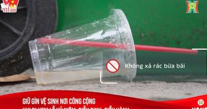 Giữ gìn vệ sinh nơi công cộng khi đi xem Lễ kỷ niệm, diễu binh, diễu hành