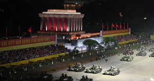 Sơ duyệt diễu binh 27/8: Cẩm nang 'sống còn' cho gia đình có người già, trẻ nhỏ