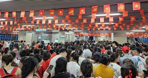 Từ phía Nam Hà Nội: Lộ trình nào tối ưu để xem Sơ duyệt tối 27/8?