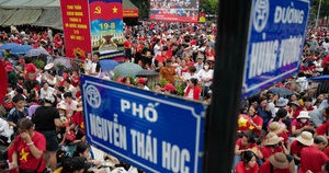 Hành trang, ứng phó thời tiết khi xem diễu binh ngày 2/9