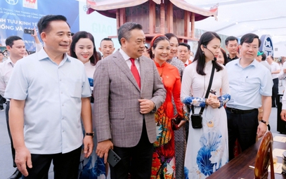 Tôn vinh giá trị truyền thống, khơi dậy khát vọng đổi mới